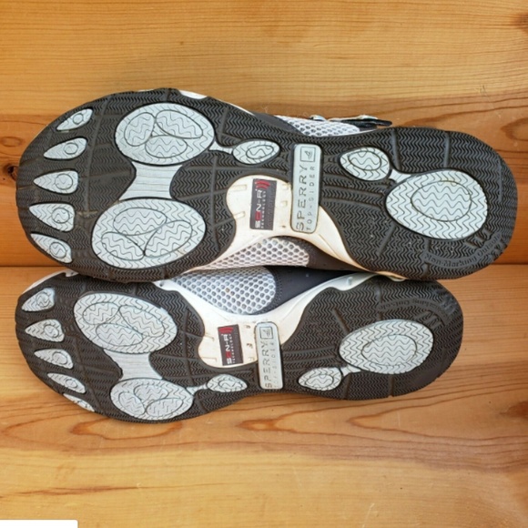 Sperry 9 Top-Sider Crossover Strap Water Shoes - Picture 5 of 8